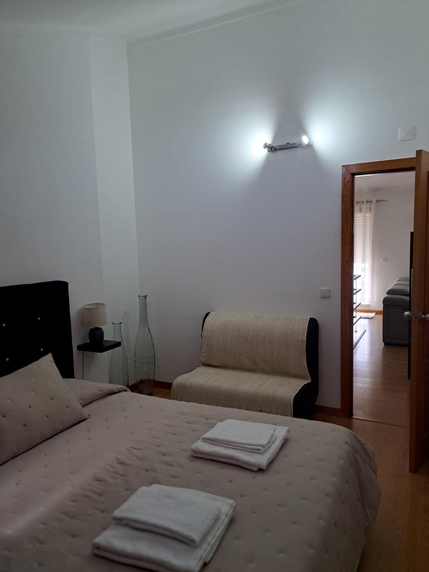 Chez Louise: Onde A Serra Beija O Ceu Lousã Zewnętrze zdjęcie