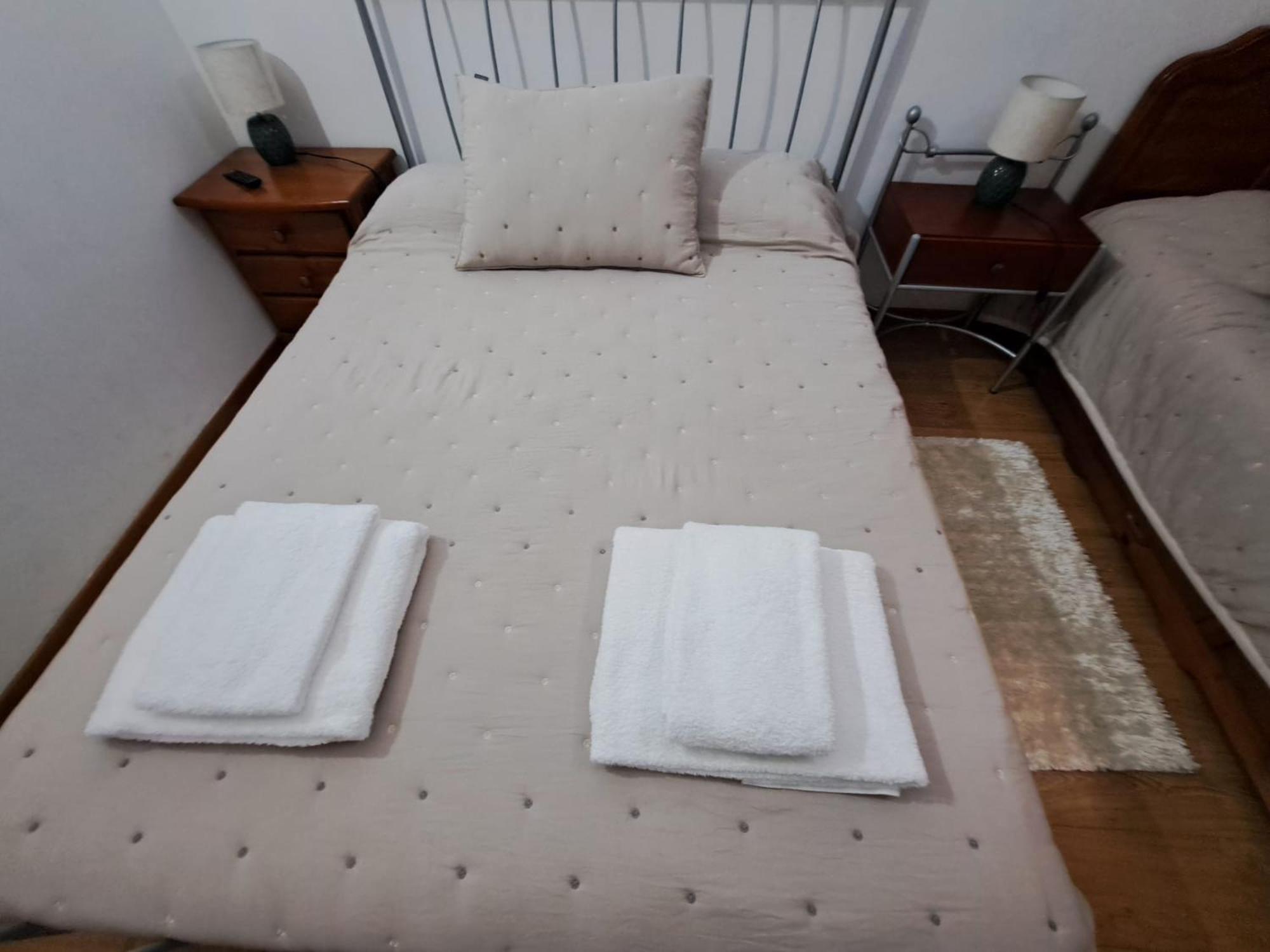 Chez Louise: Onde A Serra Beija O Ceu Lousã Zewnętrze zdjęcie