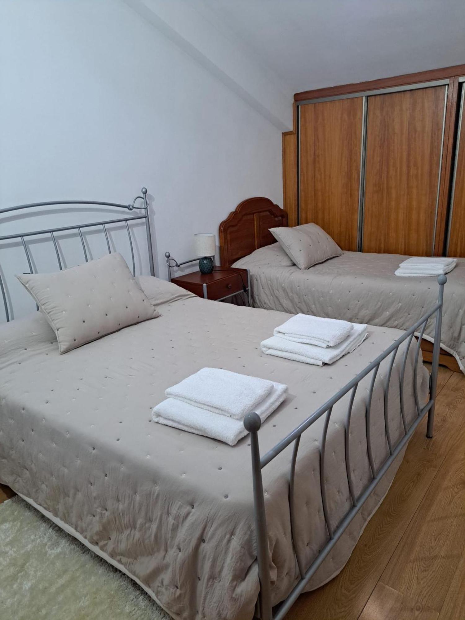 Chez Louise: Onde A Serra Beija O Ceu Lousã Zewnętrze zdjęcie